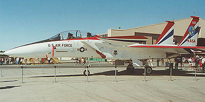 YF-15B Eagle 71-0290/N837NA