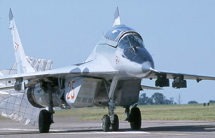 hungmig29.JPG (62737 bytes)