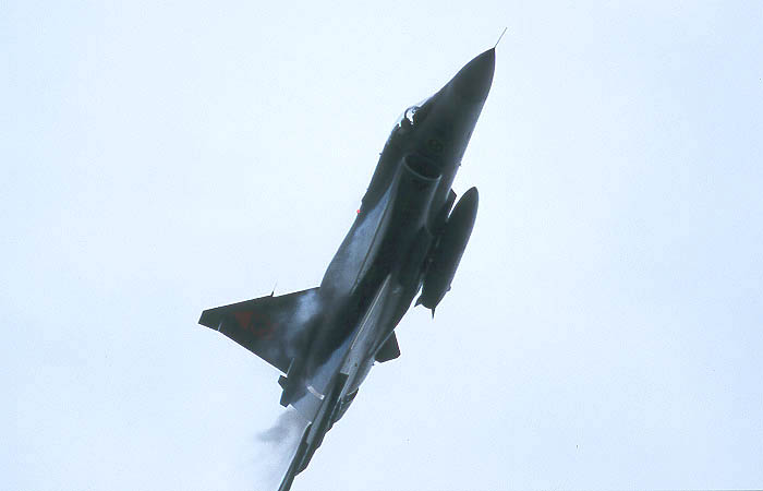 viggen.JPG (24086 bytes)