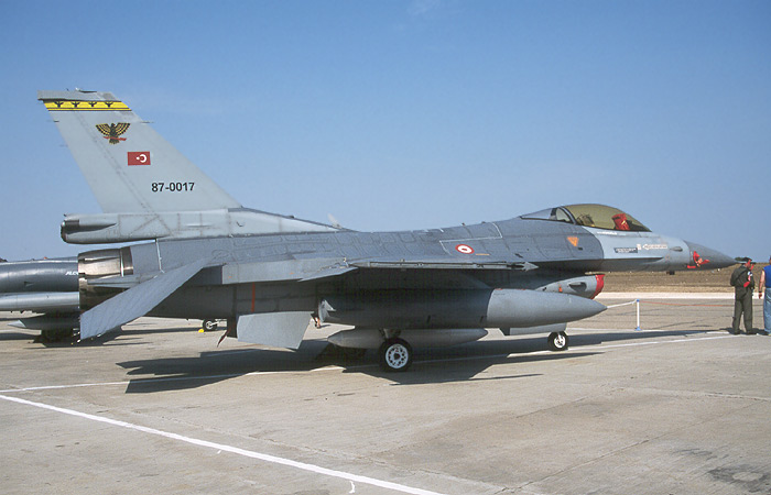 F-16