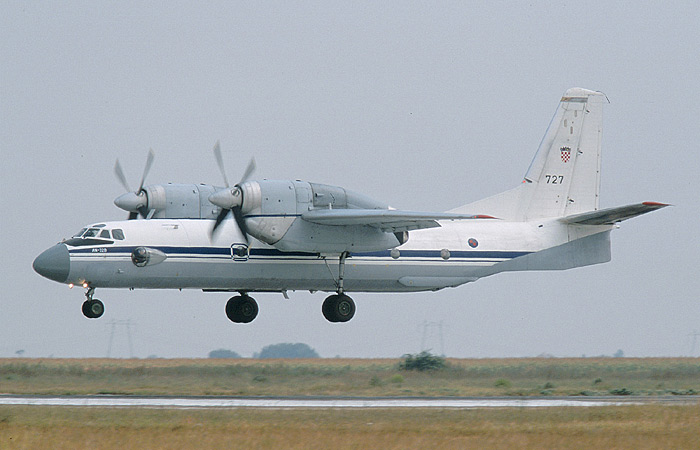 An-32