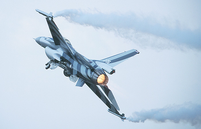 Yet another impressive demo from the Dutch display 'team'