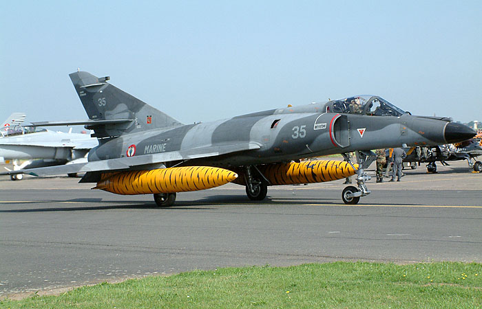 S.Etendard 35